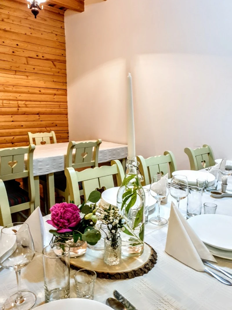 Gyergyócsomafalva Szállás | Motel (K1075-9) A kép szerzői jogvédelem alatt állhat. Javasolt a kapcsolatfelvétel a jog tulajdonossal.