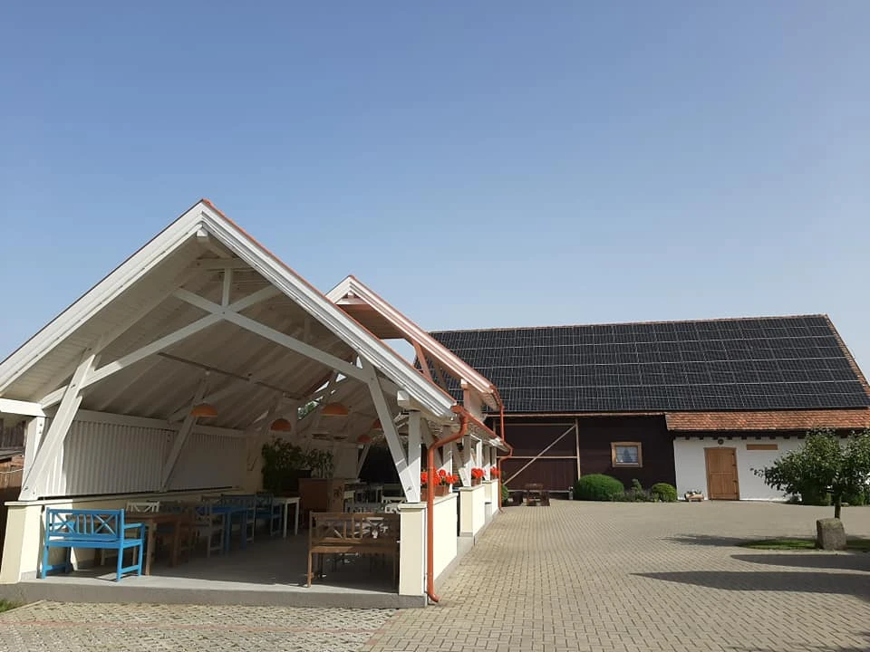 Ciumani Cazare | Motel (K1075-30) Imaginea poate fi supusă drepturilor de autor. Se recomandă contactarea titularului drepturilor.