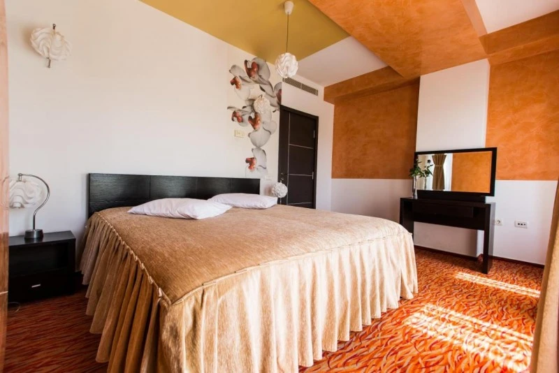 Pitești Cazare | Pensiune turistică (K0714-12) Imaginea poate fi supusă drepturilor de autor. Se recomandă contactarea titularului drepturilor.