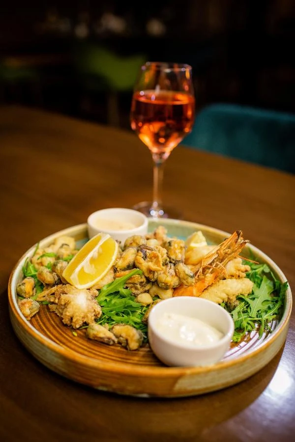  Szállás | Turisztikai panzió (K0714-29) A kép szerzői jogvédelem alatt állhat. Javasolt a kapcsolatfelvétel a jog tulajdonossal.