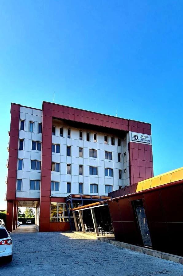 Pitești Szállás | Hotel*** (K0714-41) A kép szerzői jogvédelem alatt állhat. Javasolt a kapcsolatfelvétel a jog tulajdonossal.