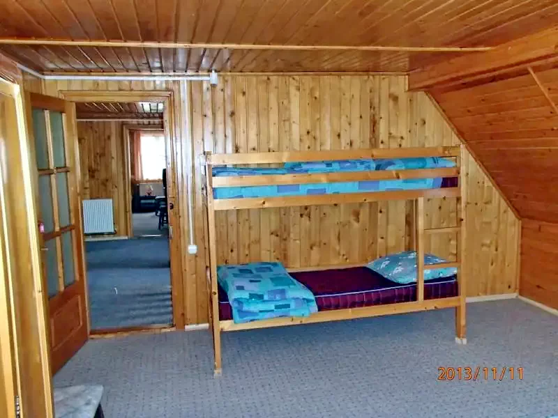Sighișoara Cazare | Cabană (K0417-8) Imaginea poate fi supusă drepturilor de autor. Se recomandă contactarea titularului drepturilor.