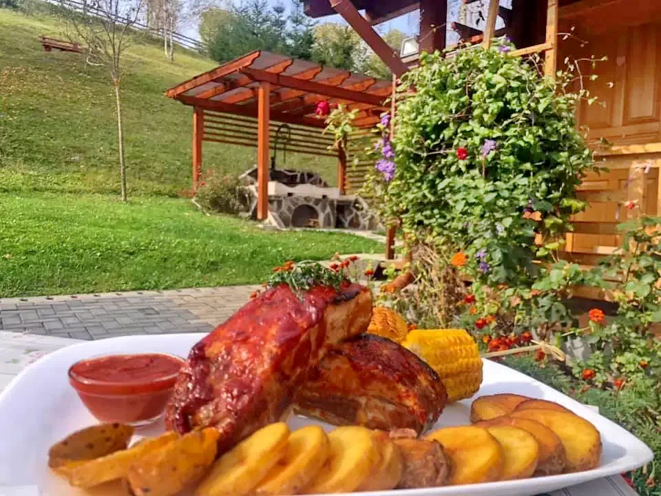 Sândominic Cazare | Motel (K1392-8) Imaginea poate fi supusă drepturilor de autor. Se recomandă contactarea titularului drepturilor.