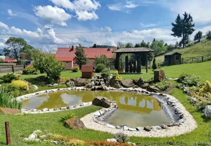 Sândominic Cazare | Motel (K1392-70) Imaginea poate fi supusă drepturilor de autor. Se recomandă contactarea titularului drepturilor.