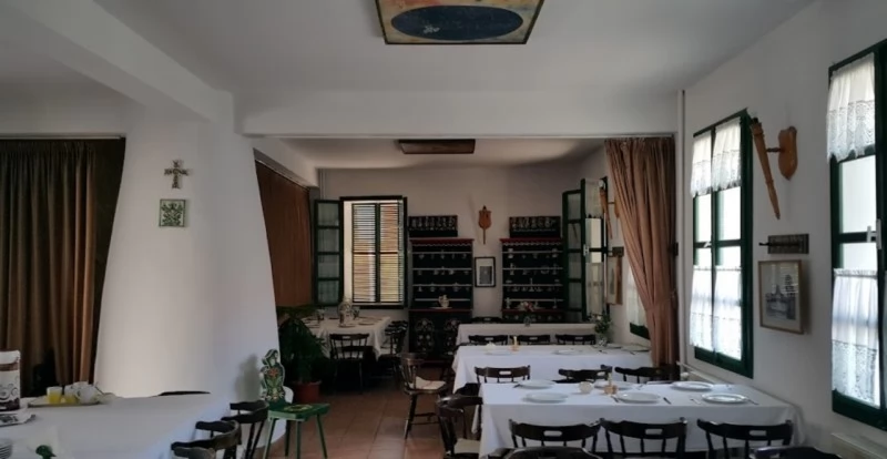 Nagyvárad Szállás | Motel (K0952-11) A kép szerzői jogvédelem alatt állhat. Javasolt a kapcsolatfelvétel a jog tulajdonossal.