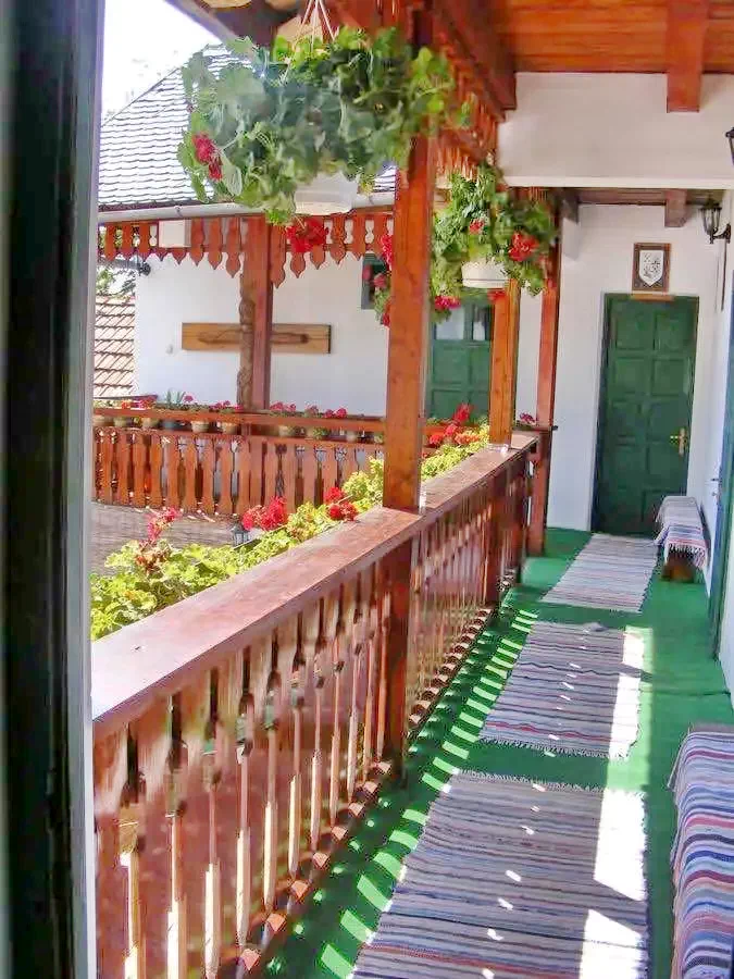 Oradea Cazare | Motel (K0952-27) Imaginea poate fi supusă drepturilor de autor. Se recomandă contactarea titularului drepturilor.