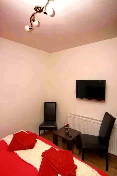 Kézdivásárhely Szállás | Motel (K1427-17) A kép szerzői jogvédelem alatt állhat. Javasolt a kapcsolatfelvétel a jog tulajdonossal.