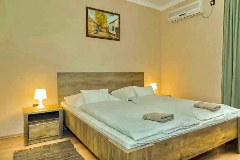  Cazare | Hotel**** (K0850-14) Imaginea poate fi supusă drepturilor de autor. Se recomandă contactarea titularului drepturilor.