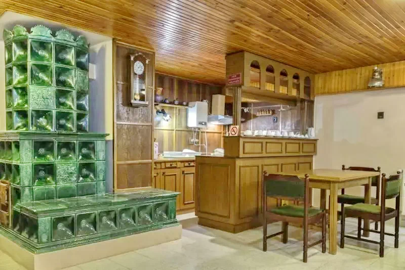  Cazare | Hotel**** (K0850-20) Imaginea poate fi supusă drepturilor de autor. Se recomandă contactarea titularului drepturilor.