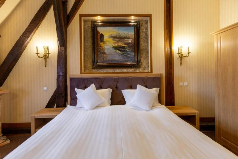 Sibiu Cazare | Hotel*** (K1561-26) Imaginea poate fi supusă drepturilor de autor. Se recomandă contactarea titularului drepturilor.