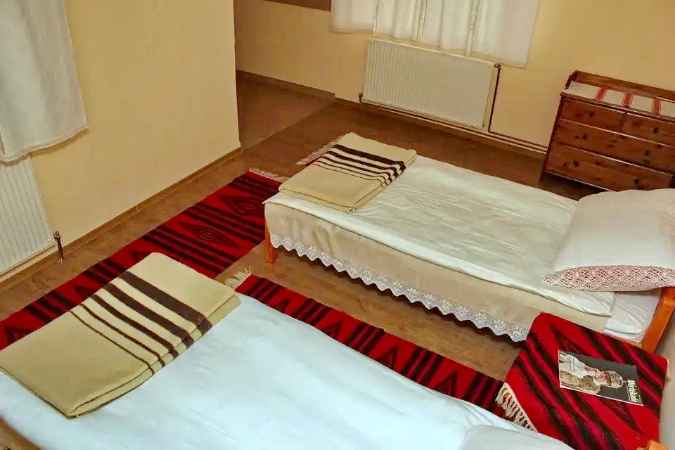 Csíkszentimre Szállás | Motel (K1401-4) A kép szerzői jogvédelem alatt állhat. Javasolt a kapcsolatfelvétel a jog tulajdonossal.