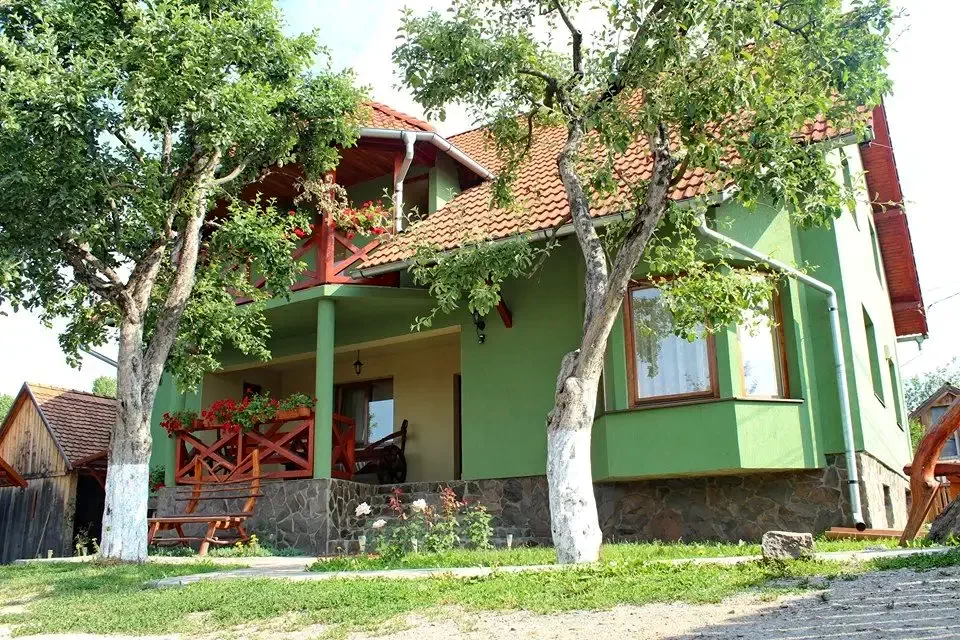 Sântimbru Cazare | Motel (K1401-16) Imaginea poate fi supusă drepturilor de autor. Se recomandă contactarea titularului drepturilor.