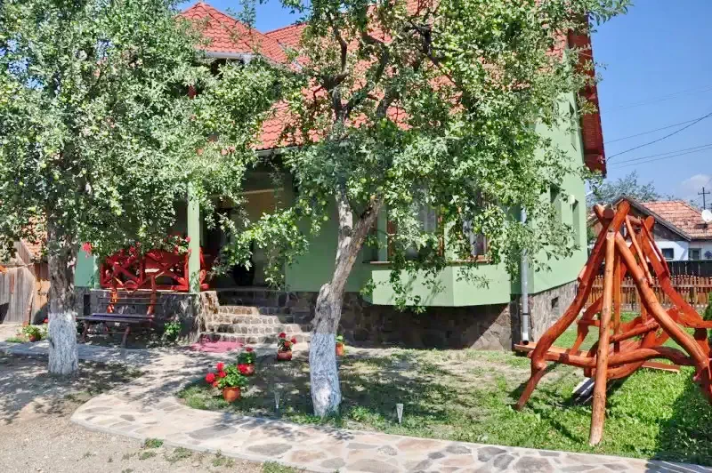 Sântimbru Cazare | Motel (K1401-23) Imaginea poate fi supusă drepturilor de autor. Se recomandă contactarea titularului drepturilor.