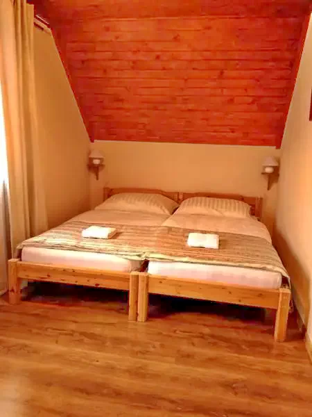  Cazare | Hotel**** (K1350-21) Imaginea poate fi supusă drepturilor de autor. Se recomandă contactarea titularului drepturilor.