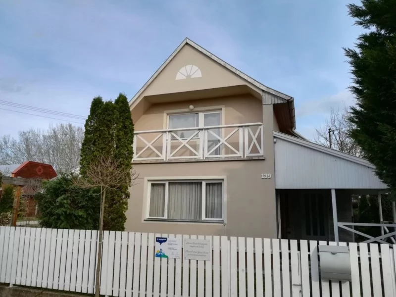  Cazare | Hotel**** (K1350-23) Imaginea poate fi supusă drepturilor de autor. Se recomandă contactarea titularului drepturilor.