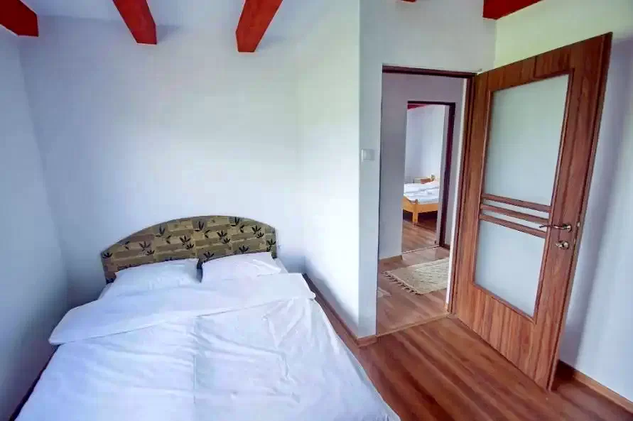 Küküllőkeményfalva Szállás | Motel (K0101-7) A kép szerzői jogvédelem alatt állhat. Javasolt a kapcsolatfelvétel a jog tulajdonossal.