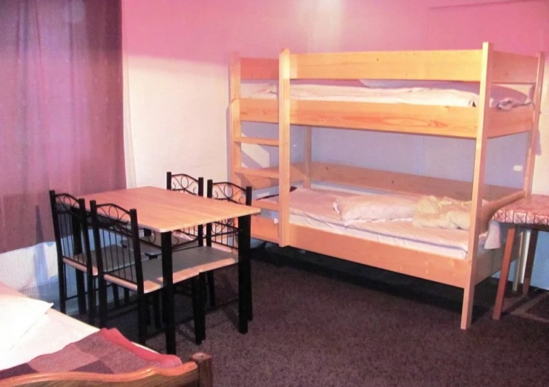 Băile Tușnad Cazare | Motel (K0415-8) Imaginea poate fi supusă drepturilor de autor. Se recomandă contactarea titularului drepturilor.