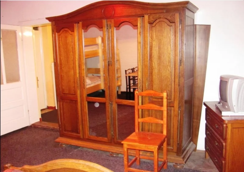 Băile Tușnad Cazare | Motel (K0415-20) Imaginea poate fi supusă drepturilor de autor. Se recomandă contactarea titularului drepturilor.