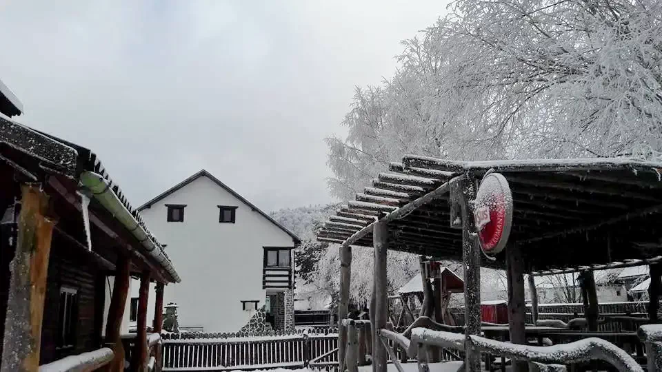 Komandó Szállás | Motel (K0446-1) A kép szerzői jogvédelem alatt állhat. Javasolt a kapcsolatfelvétel a jog tulajdonossal.