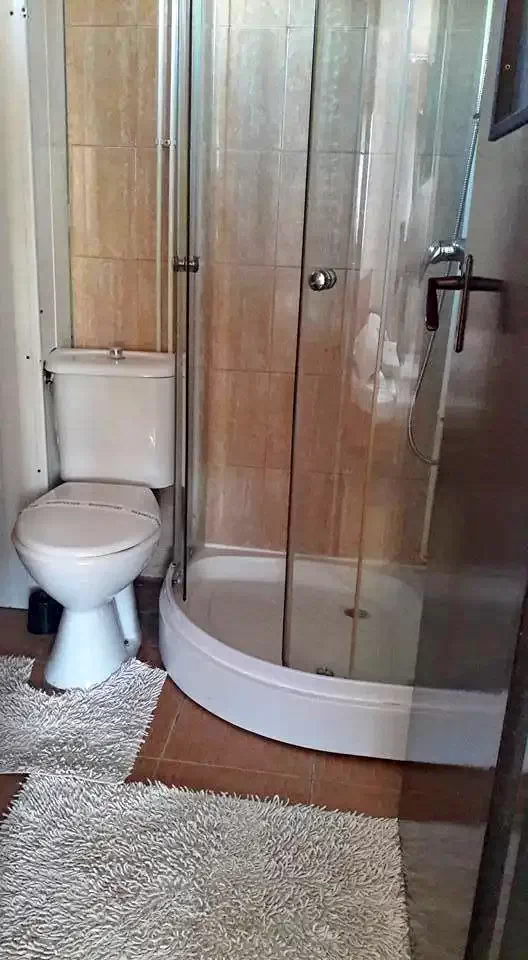 Komandó Szállás | Motel (K0446-13) A kép szerzői jogvédelem alatt állhat. Javasolt a kapcsolatfelvétel a jog tulajdonossal.