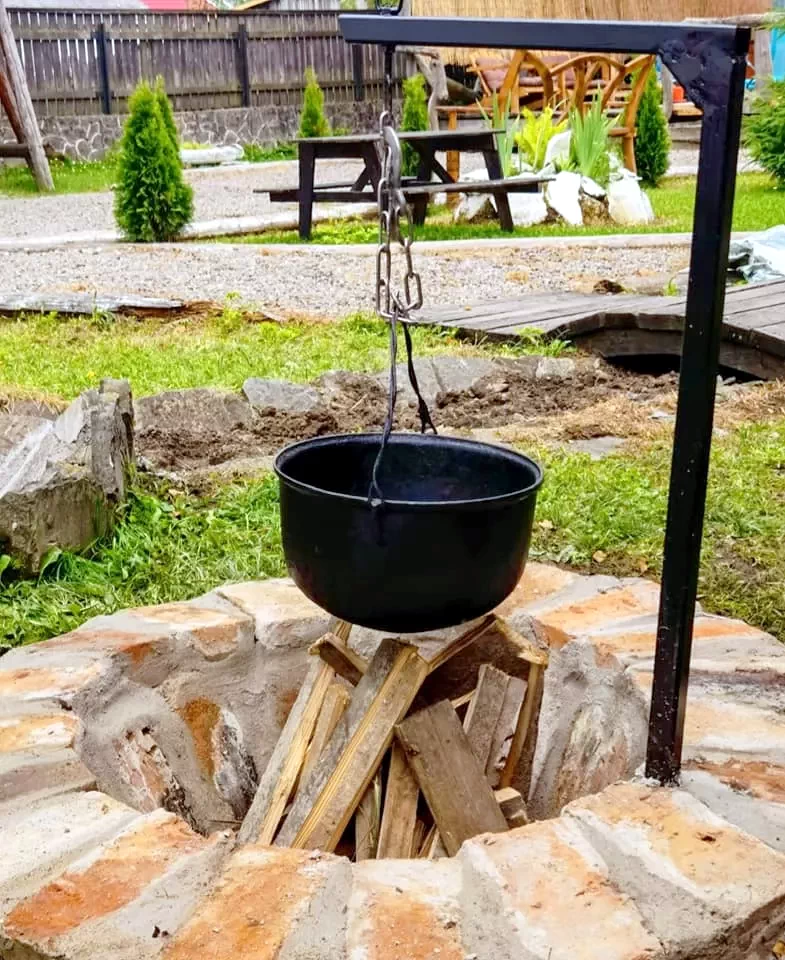 Komandó Szállás | Motel (K0446-31) A kép szerzői jogvédelem alatt állhat. Javasolt a kapcsolatfelvétel a jog tulajdonossal.