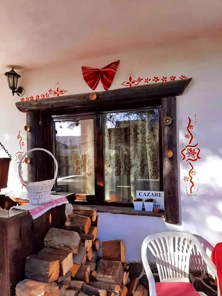 Komandó Szállás | Motel (K0446-39) A kép szerzői jogvédelem alatt állhat. Javasolt a kapcsolatfelvétel a jog tulajdonossal.