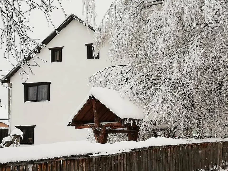 Komandó Szállás | Motel (K0446-48) A kép szerzői jogvédelem alatt állhat. Javasolt a kapcsolatfelvétel a jog tulajdonossal.