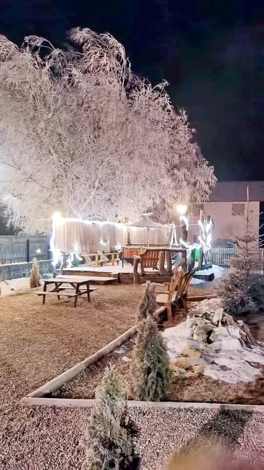 Comandău Cazare | Motel (K0446-66) Imaginea poate fi supusă drepturilor de autor. Se recomandă contactarea titularului drepturilor.