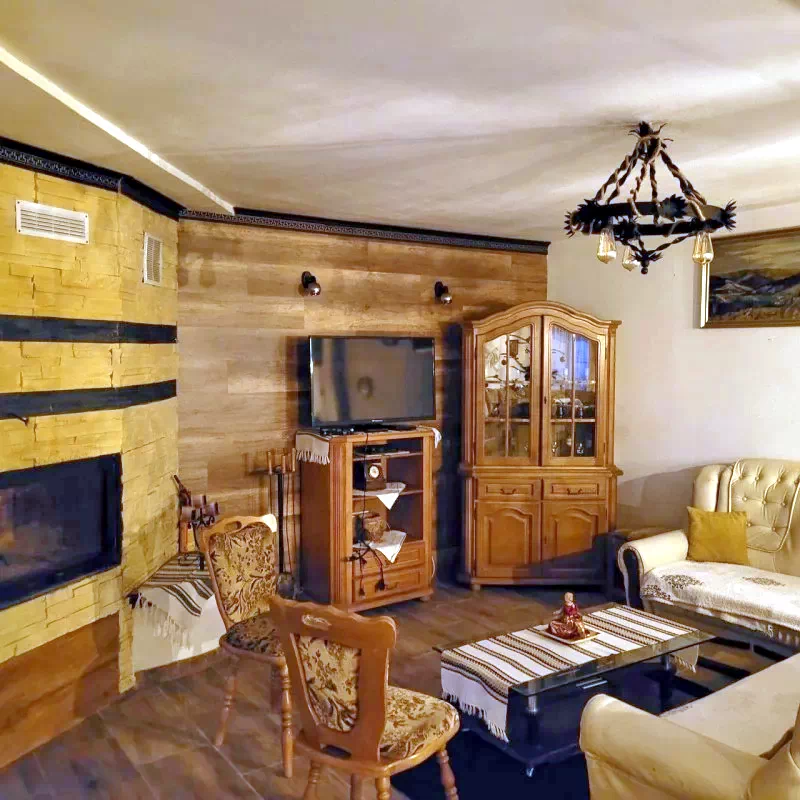 Komandó Szállás | Motel (K0446-82) A kép szerzői jogvédelem alatt állhat. Javasolt a kapcsolatfelvétel a jog tulajdonossal.