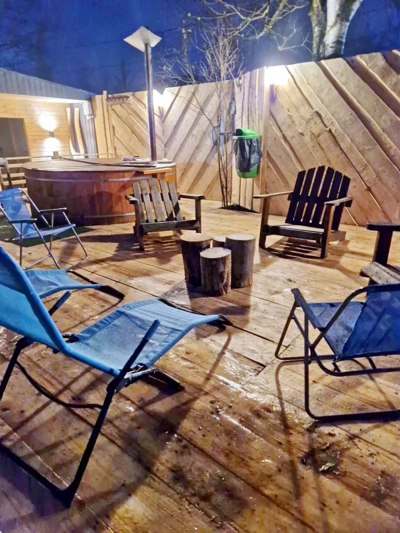 Comandău Cazare | Motel (K0446-88) Imaginea poate fi supusă drepturilor de autor. Se recomandă contactarea titularului drepturilor.