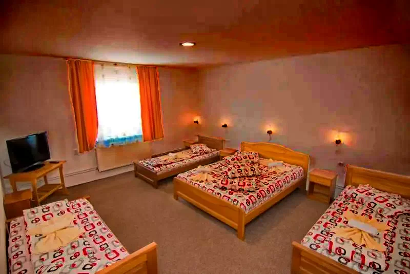 Șelimbăr Cazare | Motel (K0073-16) Imaginea poate fi supusă drepturilor de autor. Se recomandă contactarea titularului drepturilor.