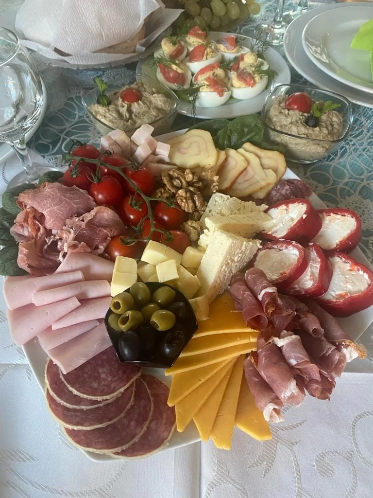 Herkulesfürdő Szállás | Motel (K0541-2) A kép szerzői jogvédelem alatt állhat. Javasolt a kapcsolatfelvétel a jog tulajdonossal.