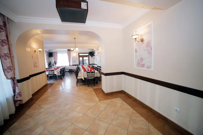 Herkulesfürdő Szállás | Motel (K0541-19) A kép szerzői jogvédelem alatt állhat. Javasolt a kapcsolatfelvétel a jog tulajdonossal.