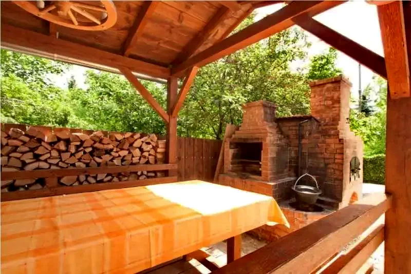 Alsóörs Szállás | Vendégház (K0830-10) A kép szerzői jogvédelem alatt állhat. Javasolt a kapcsolatfelvétel a jog tulajdonossal. Alsóörs Szállás | Vendégház (K0830-10) A kép szerzői jogvédelem alatt állhat. Javasolt a kapcsolatfelvétel a jog tulajdonossal.