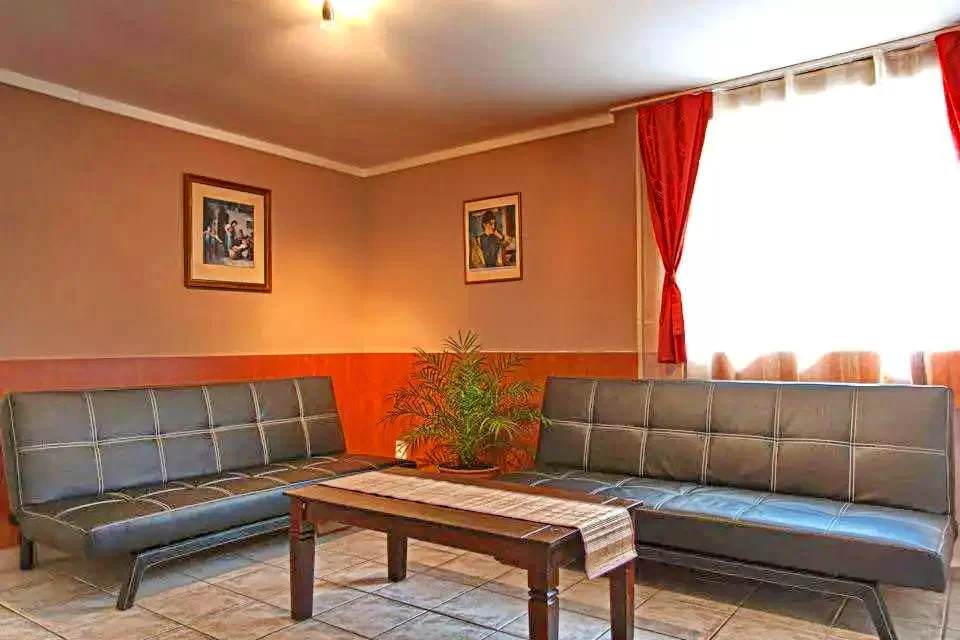 Alsóörs Szállás | Vendégház (K0830-20) A kép szerzői jogvédelem alatt állhat. Javasolt a kapcsolatfelvétel a jog tulajdonossal. Alsóörs Szállás | Vendégház (K0830-20) A kép szerzői jogvédelem alatt állhat. Javasolt a kapcsolatfelvétel a jog tulajdonossal.