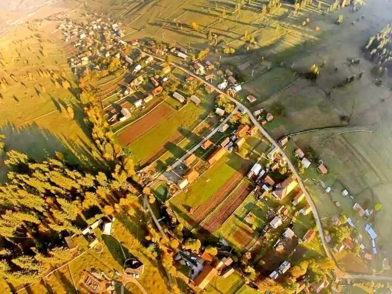 Lunca de Jos Cazare | Pensiune (K1262-44) Imaginea poate fi supusă drepturilor de autor. Se recomandă contactarea titularului drepturilor.