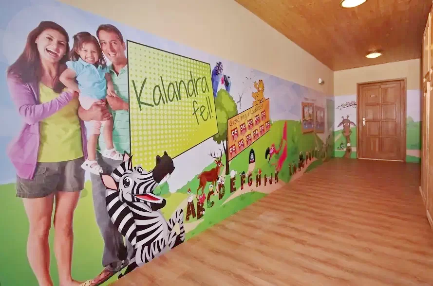 Jula Cazare | Pensiune turistică (K0798-18) Imaginea poate fi supusă drepturilor de autor. Se recomandă contactarea titularului drepturilor.