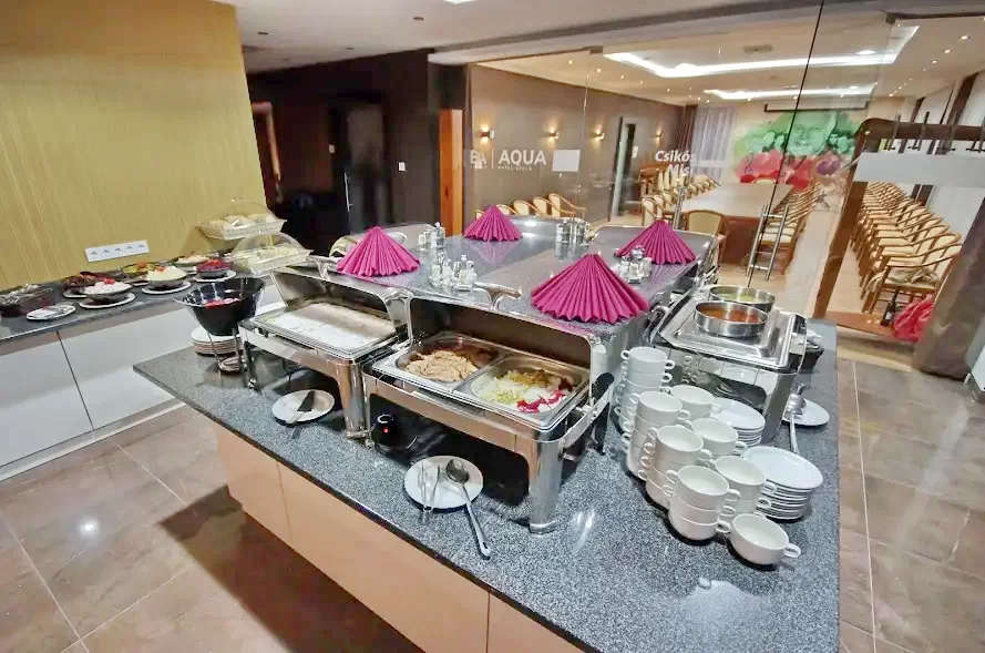 Jula Cazare | Pensiune turistică (K0798-27) Imaginea poate fi supusă drepturilor de autor. Se recomandă contactarea titularului drepturilor.