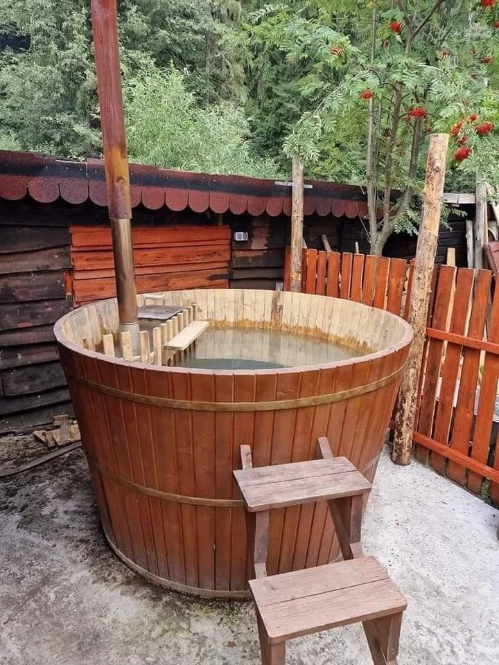 Comandău Cazare | Motel (K1223-1) Imaginea poate fi supusă drepturilor de autor. Se recomandă contactarea titularului drepturilor.