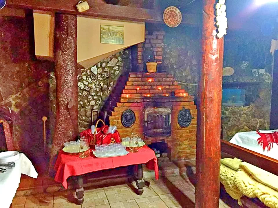 Komandó Szállás | Motel (K1223-3) A kép szerzői jogvédelem alatt állhat. Javasolt a kapcsolatfelvétel a jog tulajdonossal.