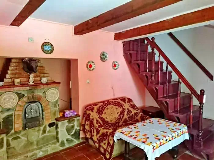 Comandău Cazare | Motel (K1223-5) Imaginea poate fi supusă drepturilor de autor. Se recomandă contactarea titularului drepturilor.