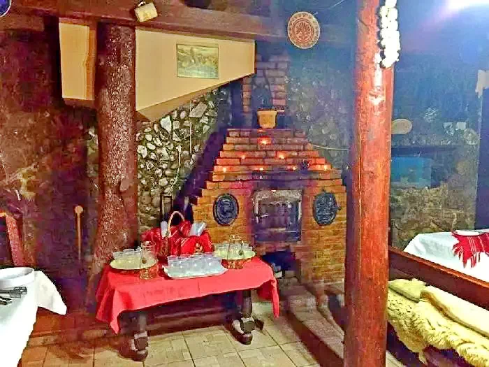 Komandó Szállás | Panzió (K1223-23) A kép szerzői jogvédelem alatt állhat. Javasolt a kapcsolatfelvétel a jog tulajdonossal.