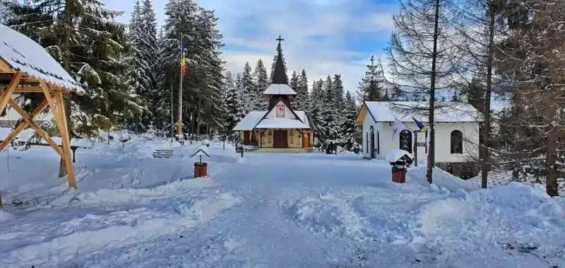 Comandău Cazare | Motel (K1223-30) Imaginea poate fi supusă drepturilor de autor. Se recomandă contactarea titularului drepturilor.