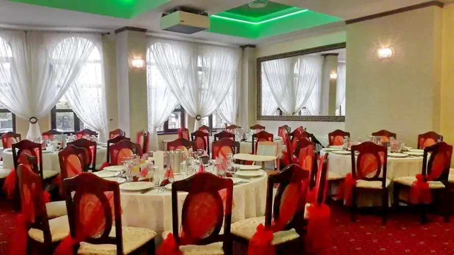 Cazare Sighetu Marmatiei - Motel Perla Sigheteana*** | Máramarossziget - Perla Sigheteana Motel***. Imaginea poate fi supusă drepturilor de autor. Se recomandă contactarea titularului drepturilor.