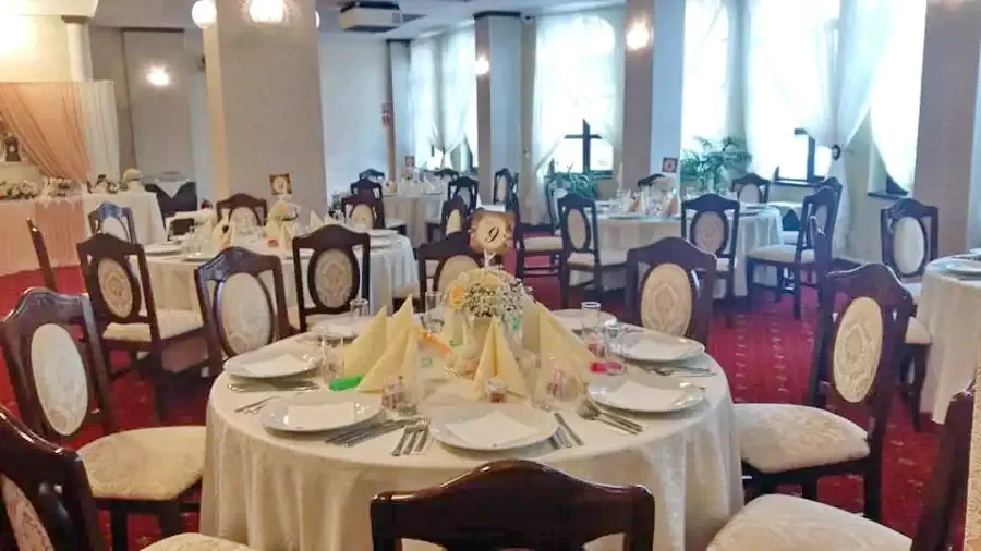 Cazare Sighetu Marmatiei - Motel Perla Sigheteana*** | Máramarossziget - Perla Sigheteana Motel***. Imaginea poate fi supusă drepturilor de autor. Se recomandă contactarea titularului drepturilor.