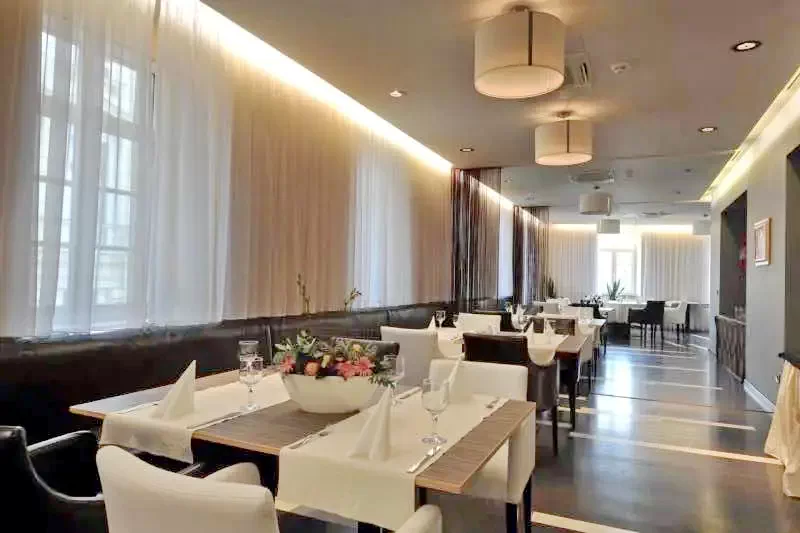 Temesvár Szállás | Hotel**** (K0911-3) A kép szerzői jogvédelem alatt állhat. Javasolt a kapcsolatfelvétel a jog tulajdonossal.