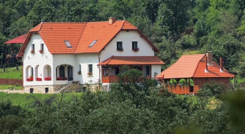 Rimetea Cazare | Pensiune (K1482-18) Imaginea poate fi supusă drepturilor de autor. Se recomandă contactarea titularului drepturilor.