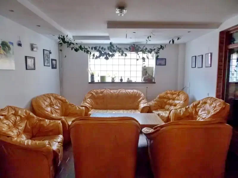 Rânca Cazare | Motel (K0540-4) Imaginea poate fi supusă drepturilor de autor. Se recomandă contactarea titularului drepturilor.