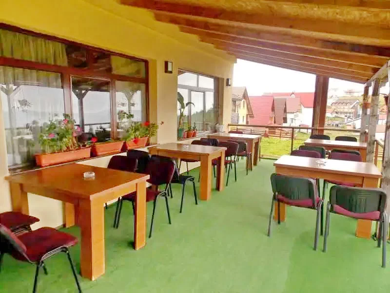 Rânca Cazare | Motel (K0540-6) Imaginea poate fi supusă drepturilor de autor. Se recomandă contactarea titularului drepturilor.