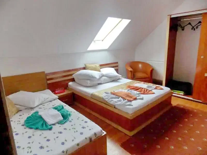 Rânca Cazare | Motel (K0540-14) Imaginea poate fi supusă drepturilor de autor. Se recomandă contactarea titularului drepturilor.